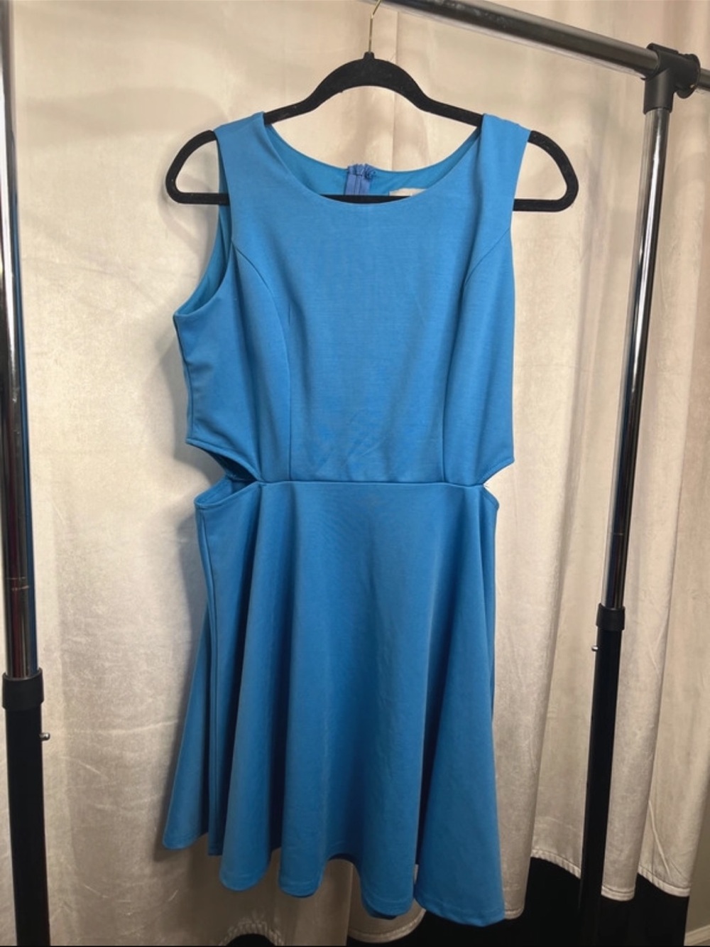 Sleeveless Blue Cutout Fit & Flare Dress